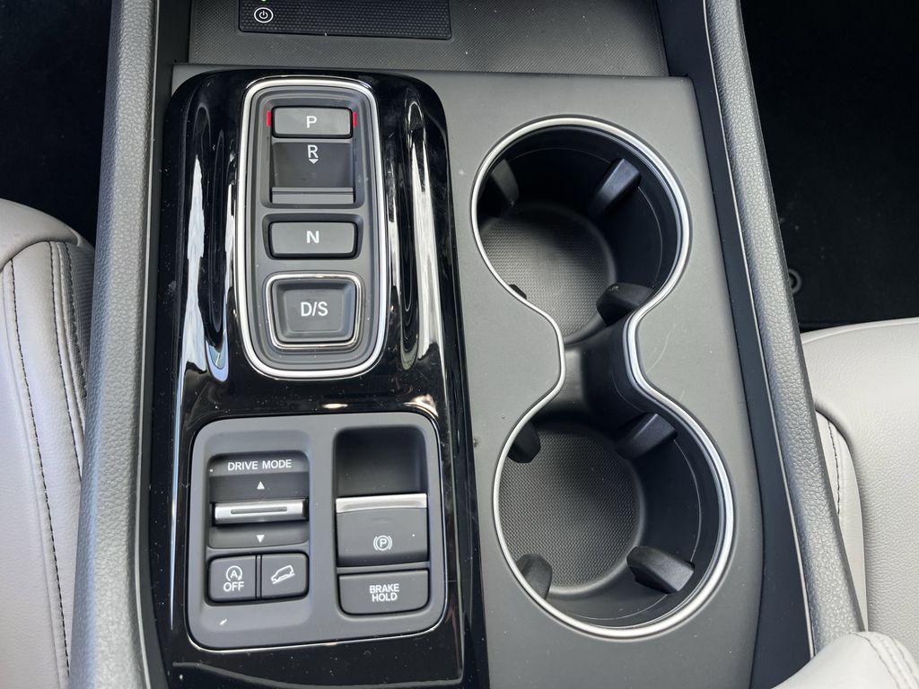 new 2025 Honda Pilot car, priced at $47,942
