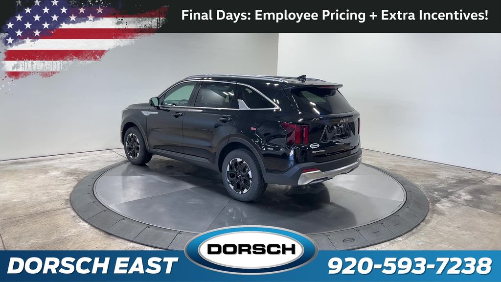 new 2025 Kia Sorento car, priced at $35,514