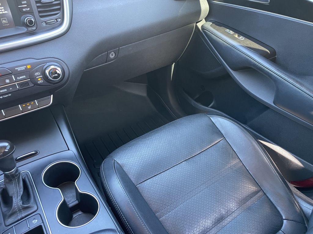 used 2017 Kia Sorento car, priced at $11,292