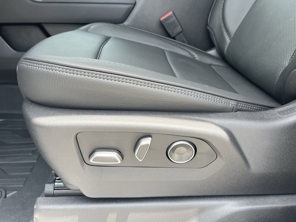 new 2025 GMC Sierra 3500HD car, priced at $86,203