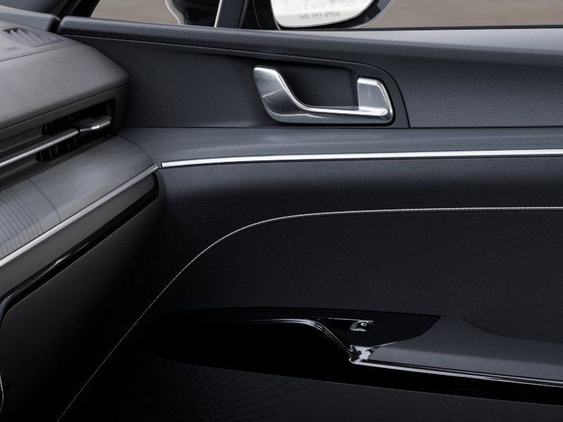 new 2025 Kia K5 car, priced at $27,619