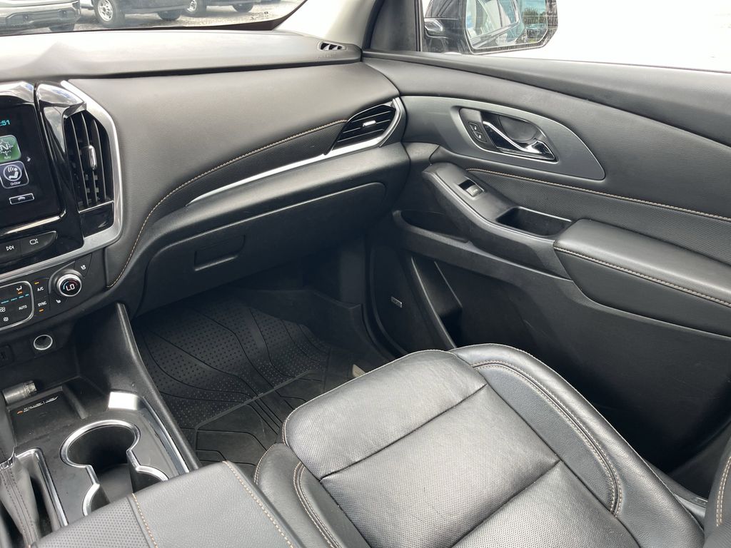 used 2019 Chevrolet Traverse car, priced at $17,991