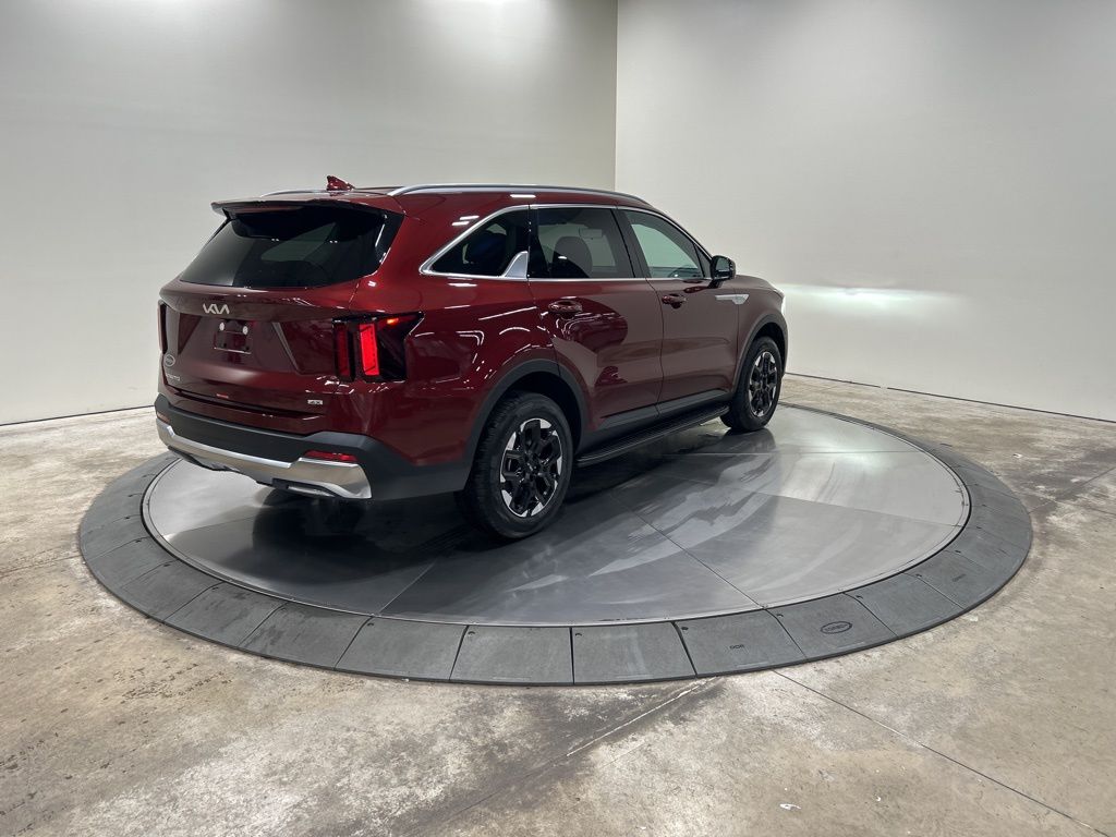 new 2025 Kia Sorento car, priced at $36,616