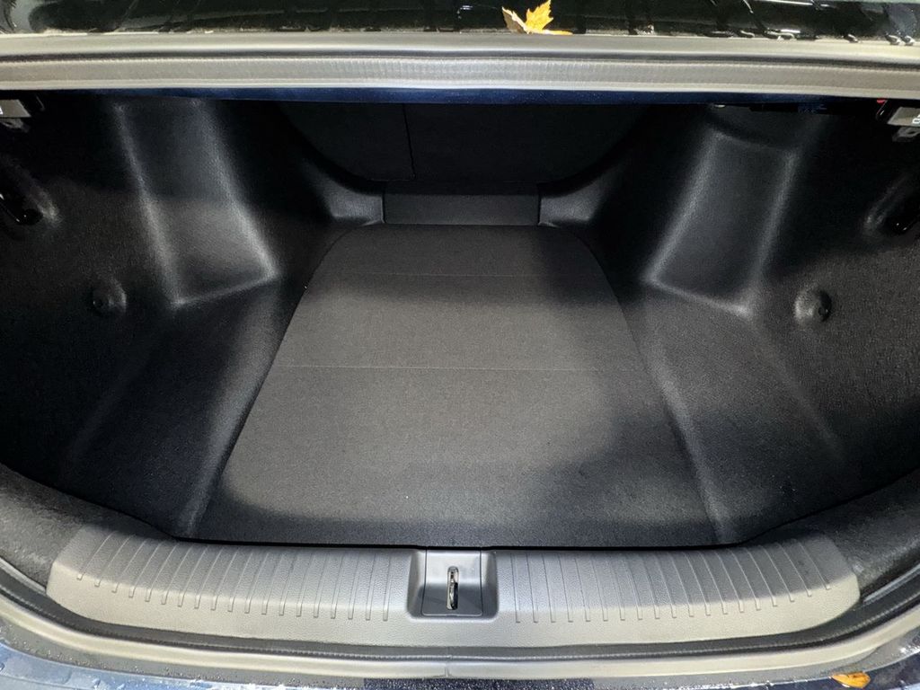 new 2025 Honda Accord Hybrid car, priced at $40,495