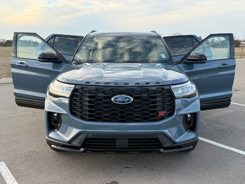 new 2025 Ford Explorer car, priced at $56,017