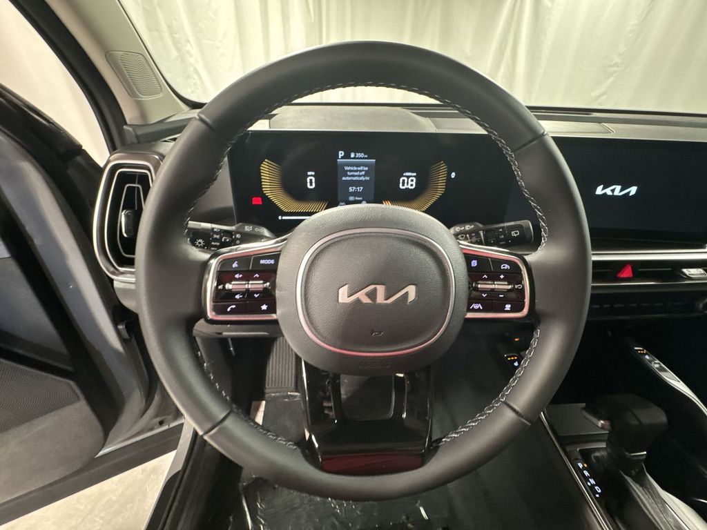 new 2025 Kia Sorento car, priced at $42,074