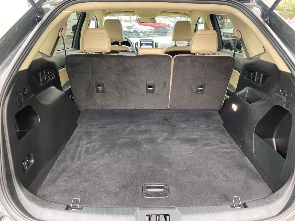 used 2024 Ford Edge car, priced at $29,745