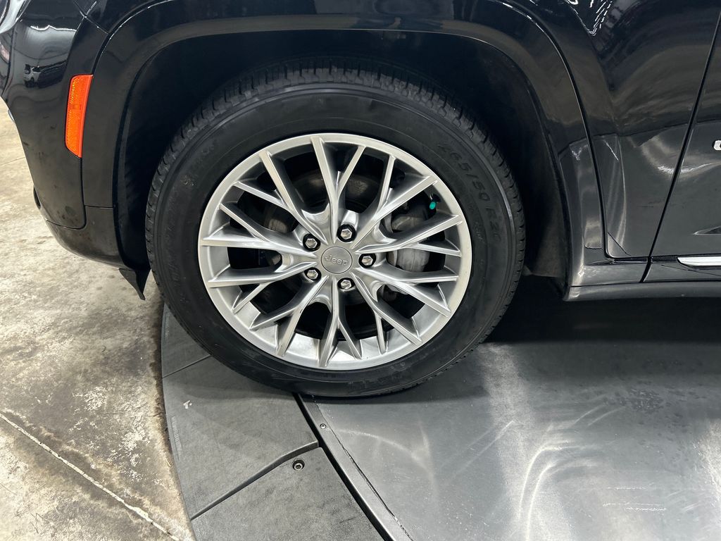 used 2023 Jeep Grand Cherokee car, priced at $49,873