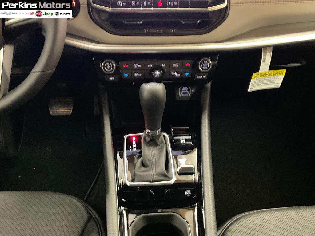 new 2025 Jeep Compass car, priced at $36,388