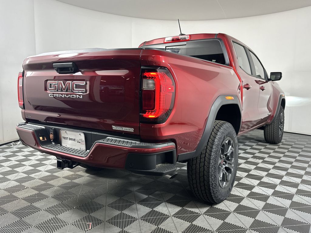 new 2025 GMC Canyon car, priced at $40,995
