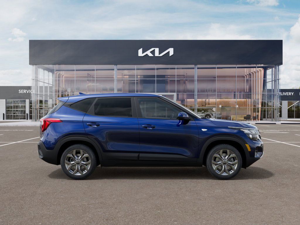 new 2025 Kia Seltos car, priced at $25,100