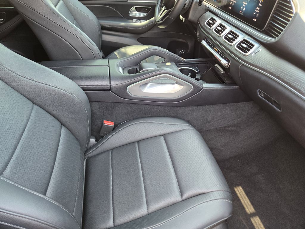 used 2022 Mercedes-Benz GLE car, priced at $47,992