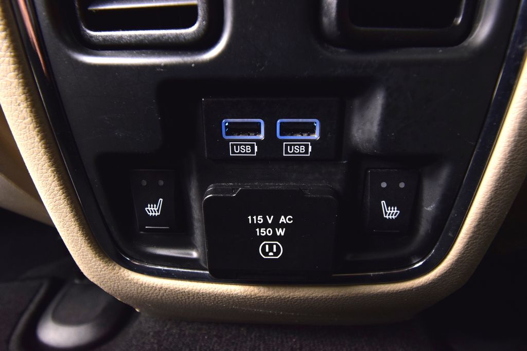 used 2014 Jeep Grand Cherokee car, priced at $9,095