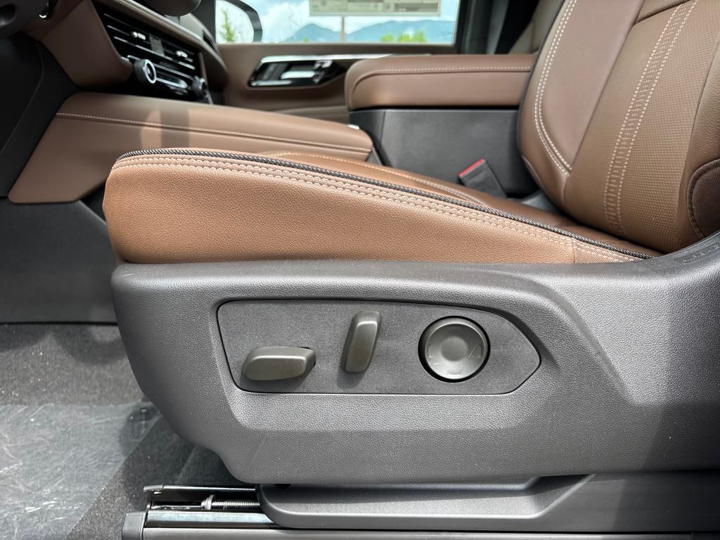 new 2025 Chevrolet Tahoe car, priced at $87,990