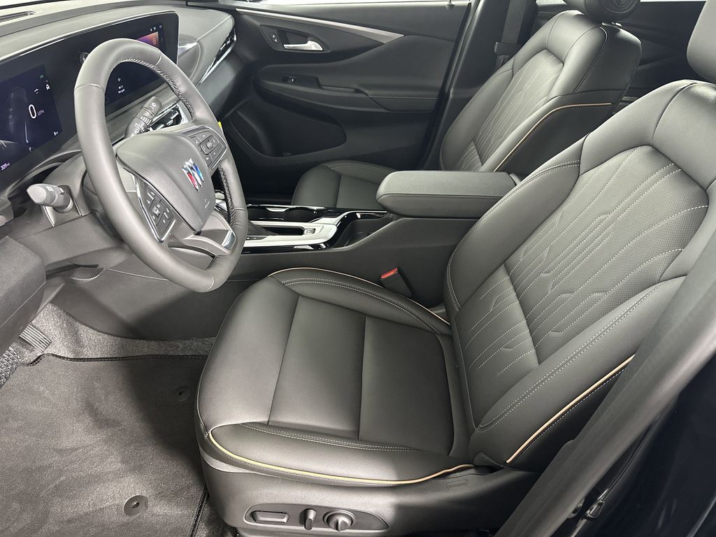 new 2025 Buick Envista car, priced at $31,085