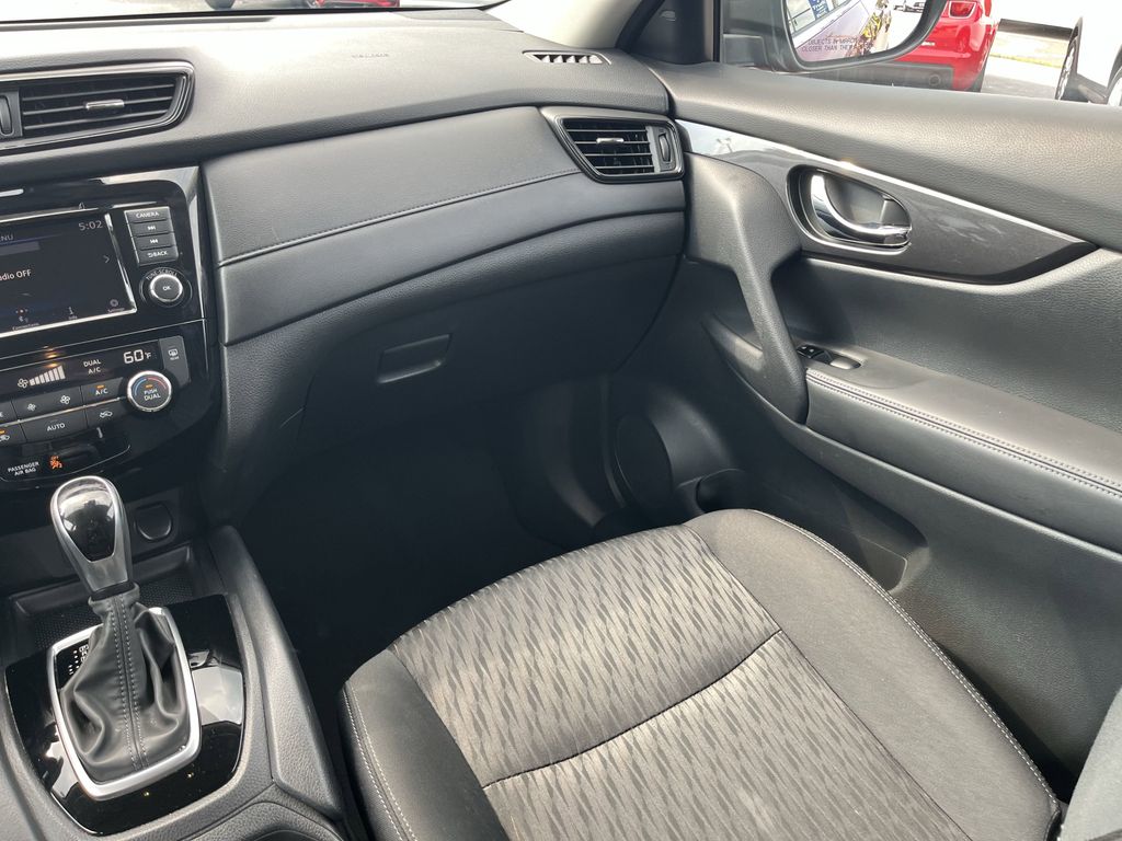 used 2020 Nissan Rogue car, priced at $18,292