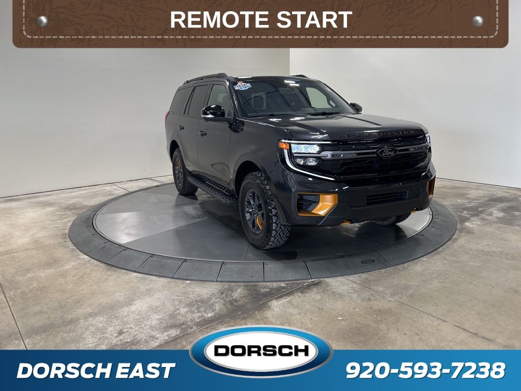 used 2025 Ford Expedition car, priced at $83,462