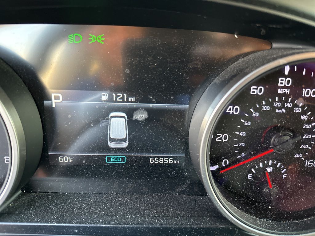 used 2022 Kia Carnival car, priced at $25,700