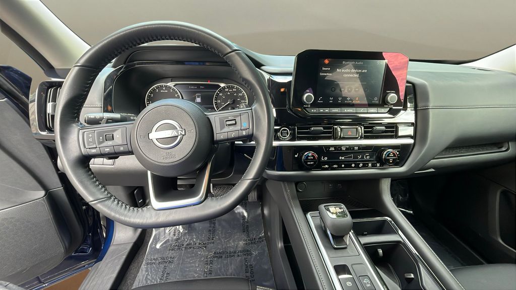 used 2024 Nissan Pathfinder car, priced at $30,900