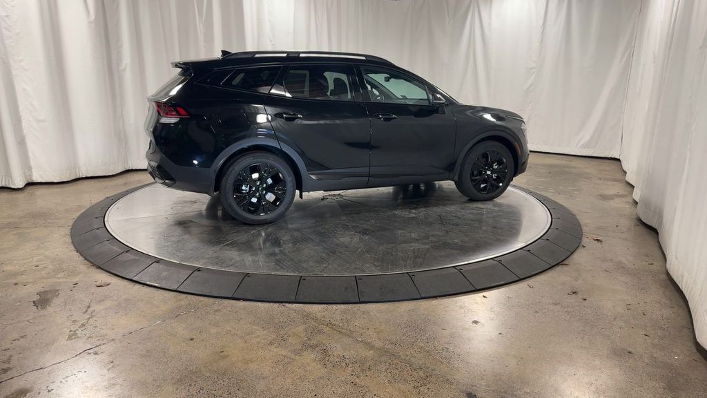 new 2025 Kia Sportage Plug-In Hybrid car, priced at $45,506