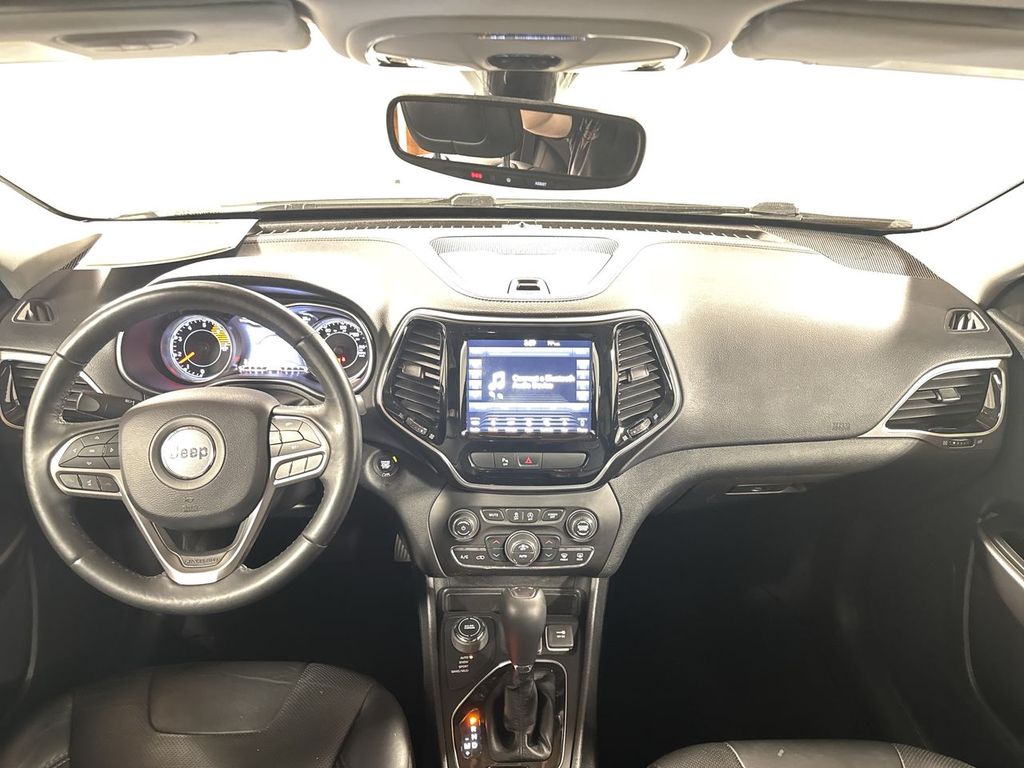 used 2019 Jeep Cherokee car, priced at $16,283