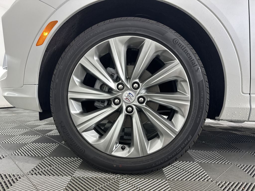 new 2025 Buick Envista car, priced at $30,095