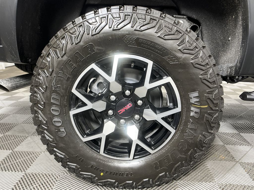 new 2025 GMC Canyon car, priced at $54,465