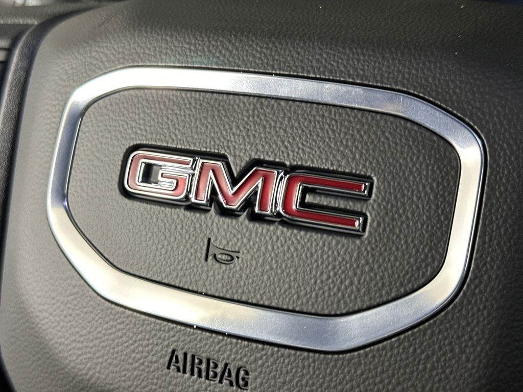 new 2025 GMC Sierra 1500 car, priced at $36,880