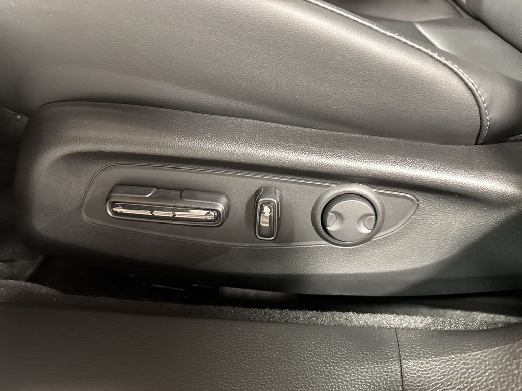 new 2025 Honda Accord Hybrid car, priced at $36,090