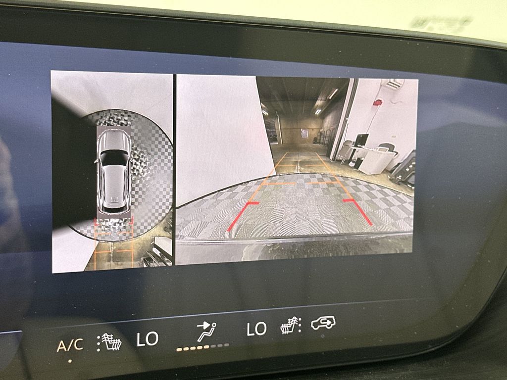 new 2025 Buick Envision car, priced at $43,595