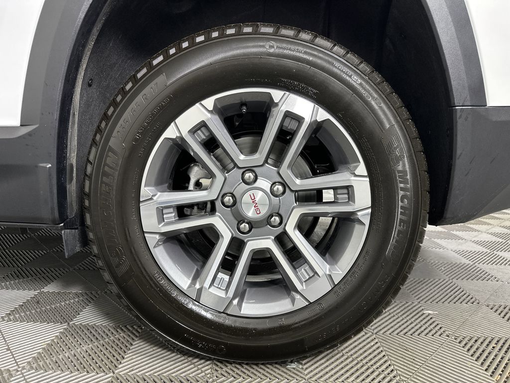 new 2025 GMC Terrain car, priced at $30,395
