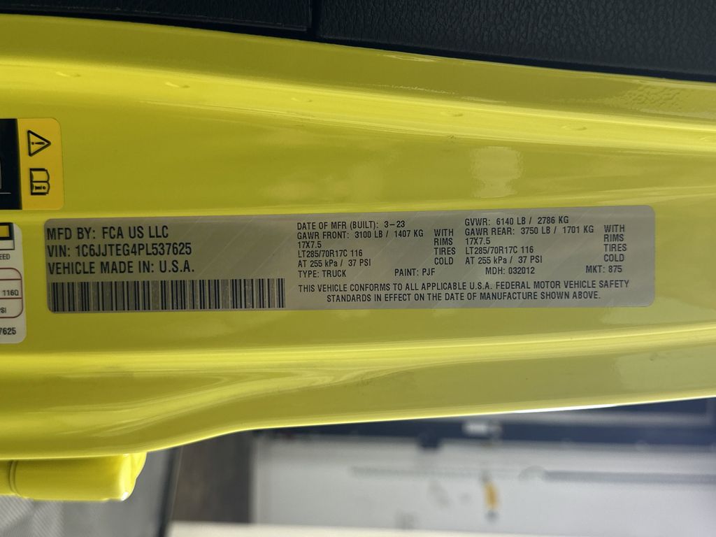 used 2023 Jeep Gladiator car, priced at $36,798