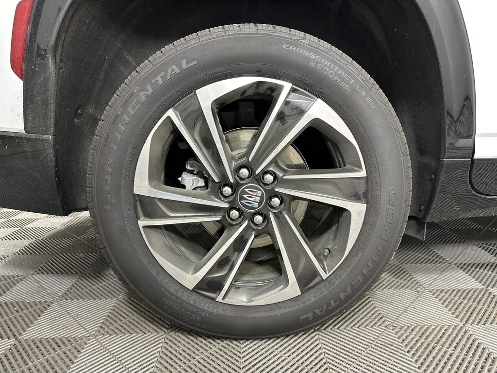 new 2025 Buick Enclave car, priced at $44,594