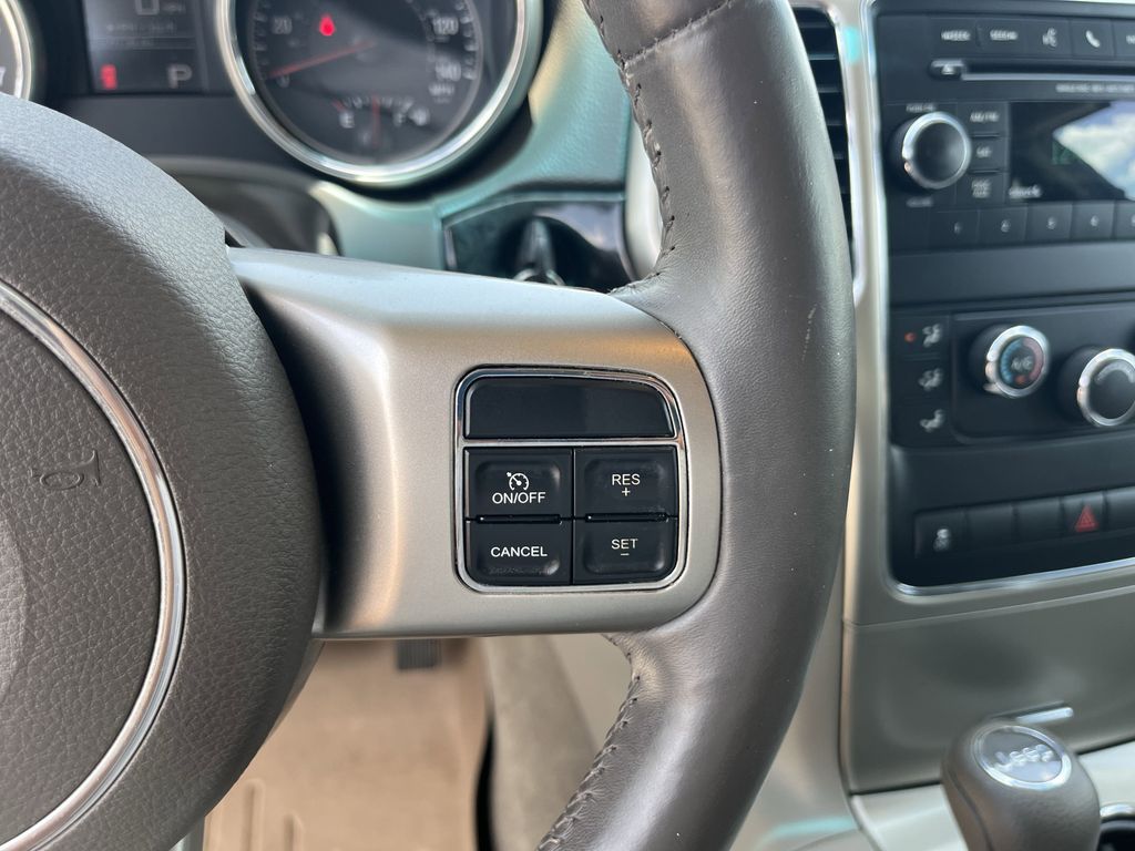 used 2013 Jeep Grand Cherokee car, priced at $10,692
