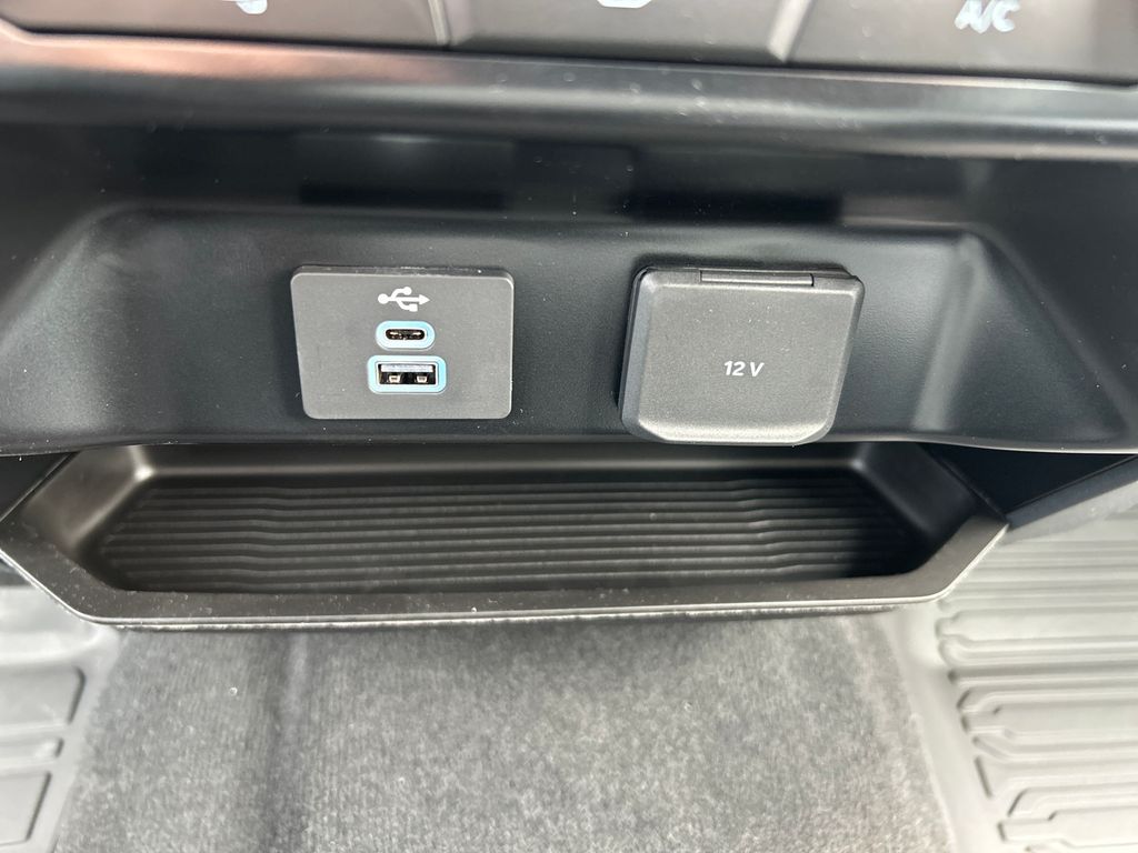 new 2025 Ford F-250SD car, priced at $68,975