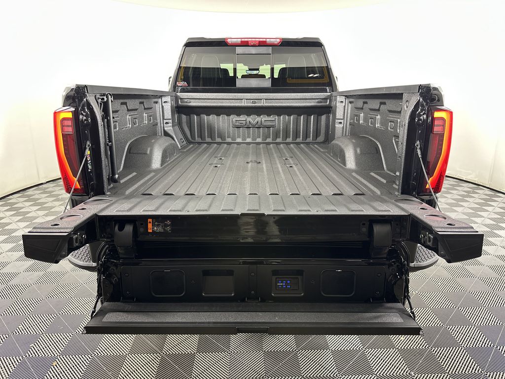 new 2025 GMC Sierra 2500HD car, priced at $94,014
