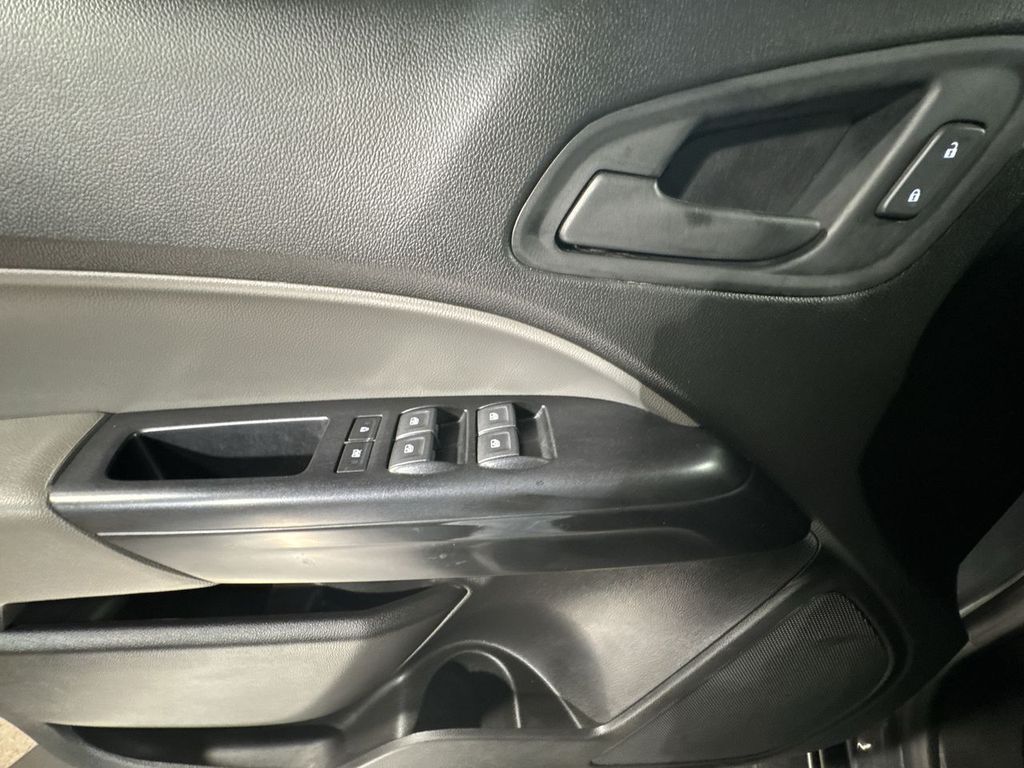 used 2021 Chevrolet Colorado car, priced at $26,161