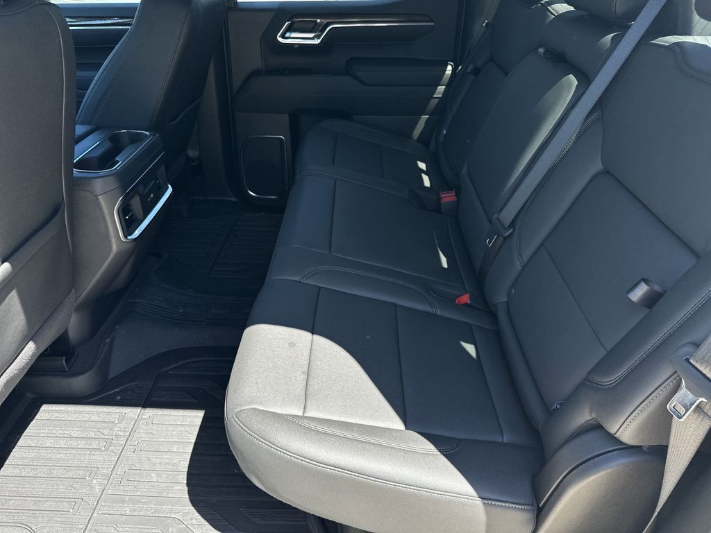 new 2025 GMC Sierra 1500 car, priced at $59,430