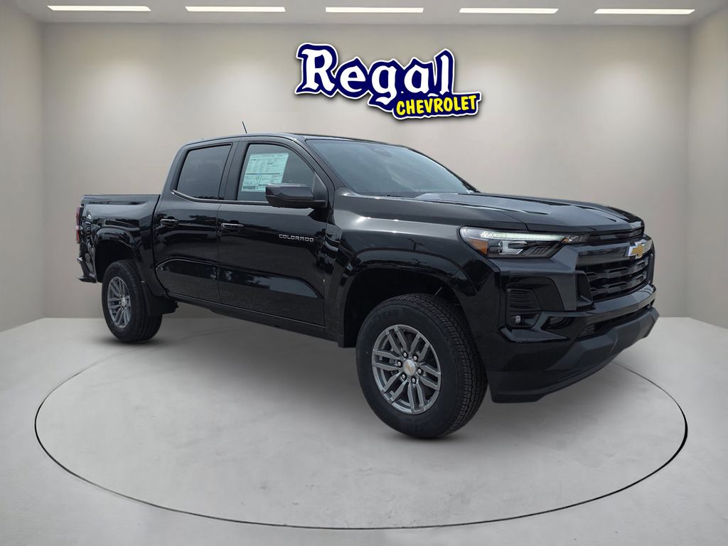 new 2026 Chevrolet Colorado car, priced at $34,500