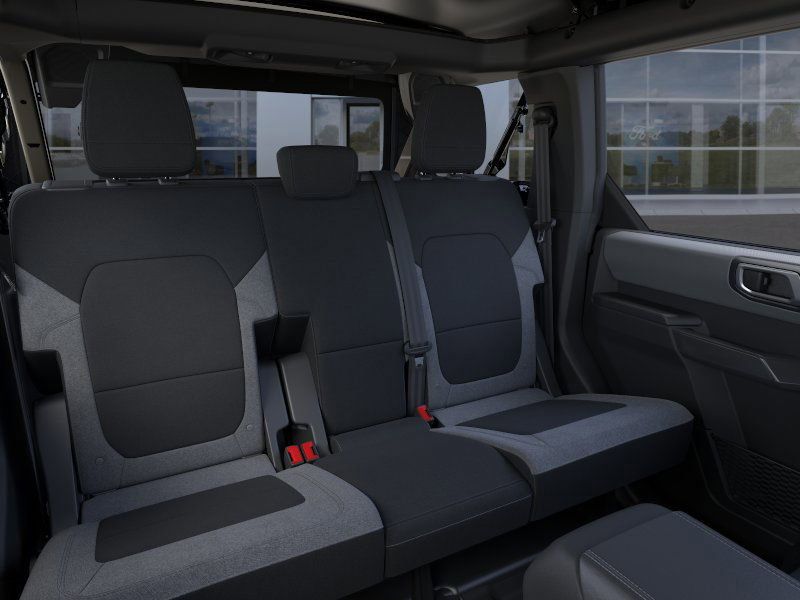 new 2025 Ford Bronco car, priced at $45,565