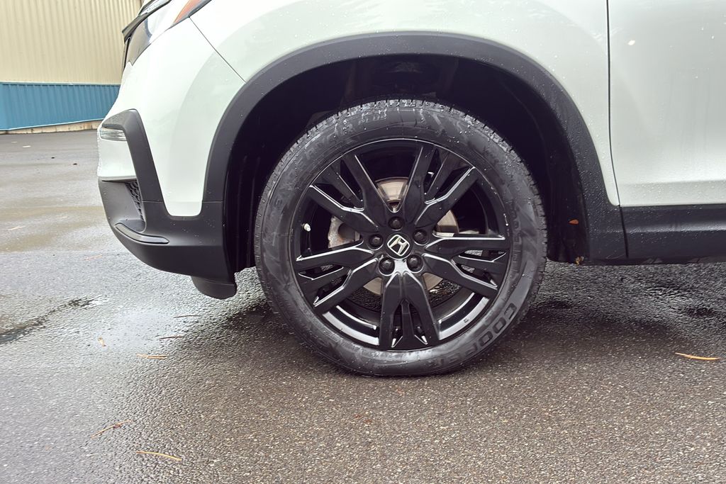 used 2021 Honda Pilot car, priced at $23,500