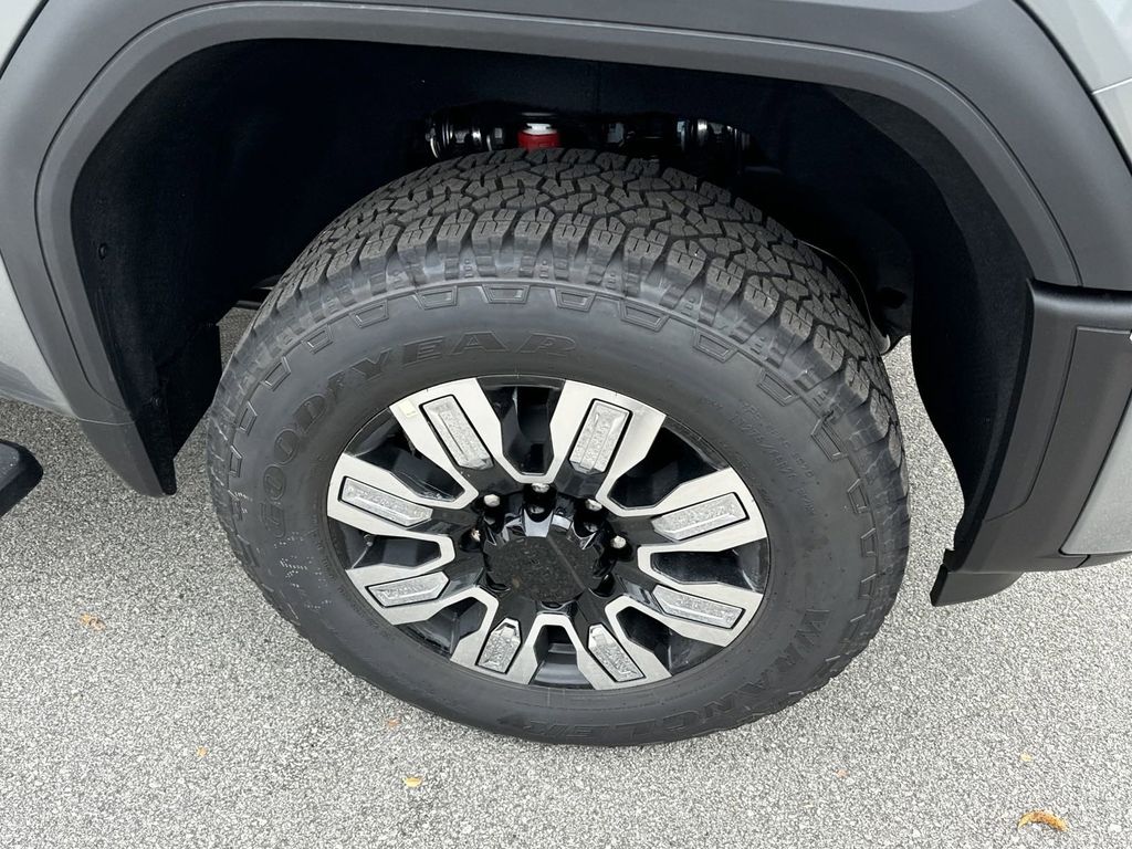 new 2025 GMC Sierra 2500HD car, priced at $86,009