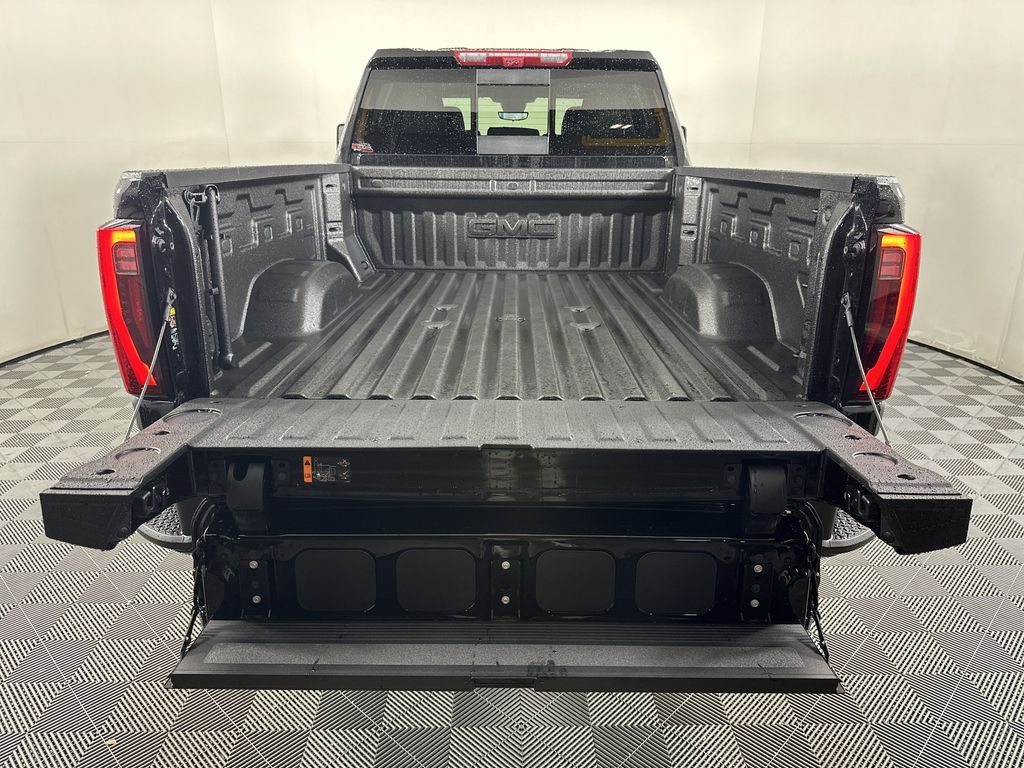 new 2025 GMC Sierra 2500HD car, priced at $86,034