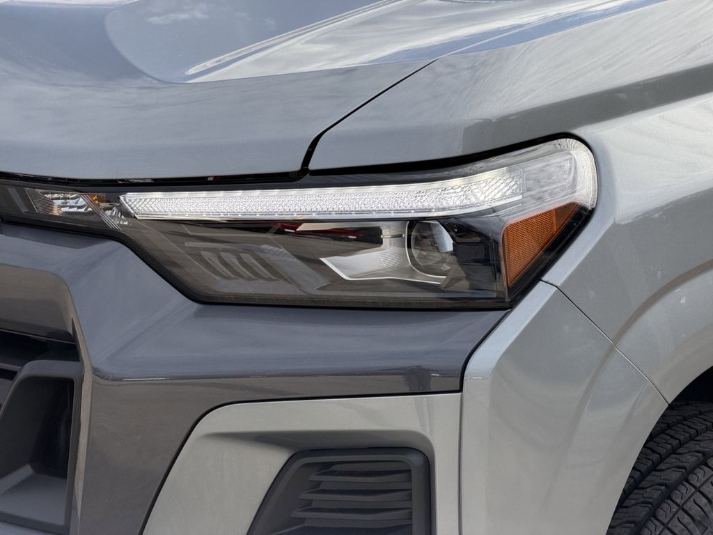 new 2026 Chevrolet Colorado car, priced at $34,900