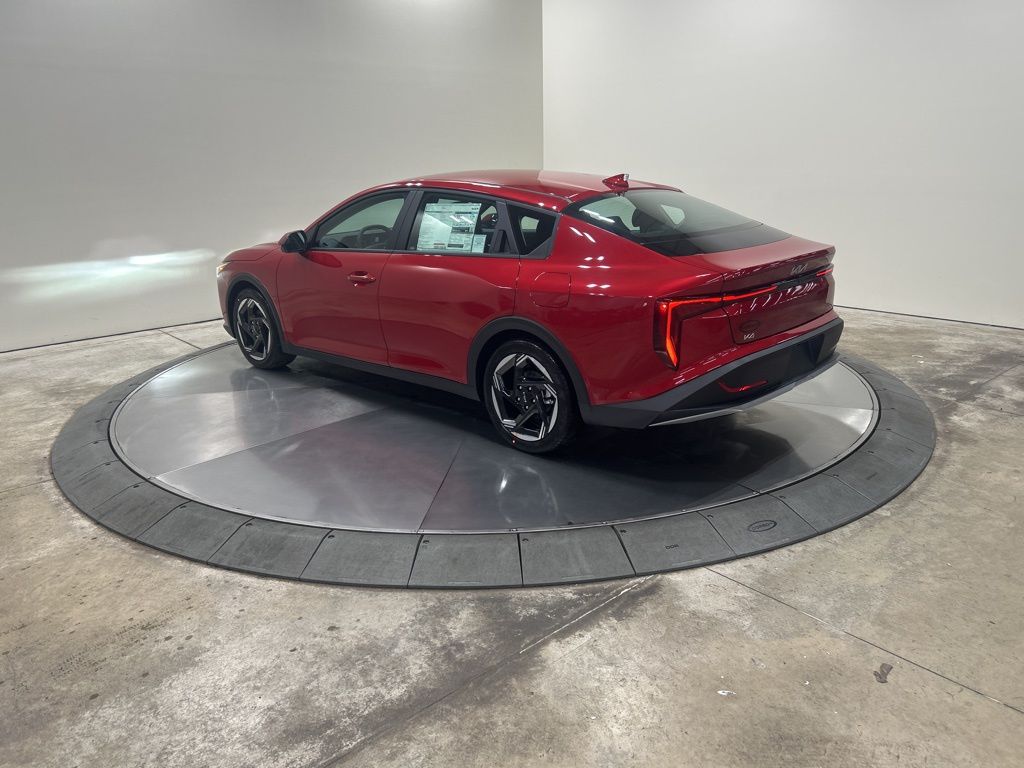 new 2025 Kia K4 car, priced at $24,333