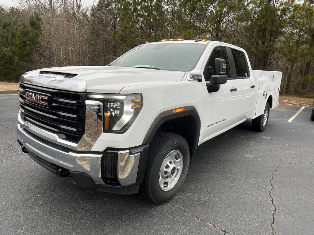 new 2024 GMC Sierra 2500HD car, priced at $51,433