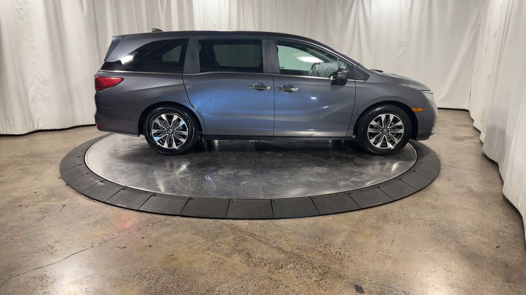 used 2023 Honda Odyssey car, priced at $34,304