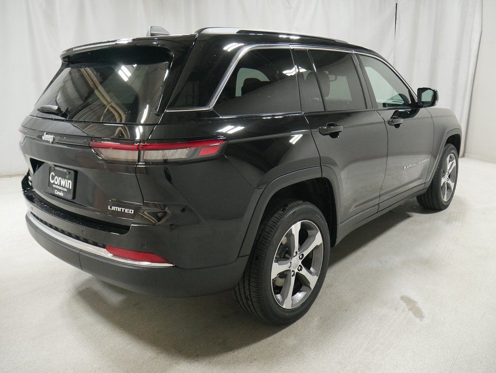 new 2024 Jeep Grand Cherokee car, priced at $47,420