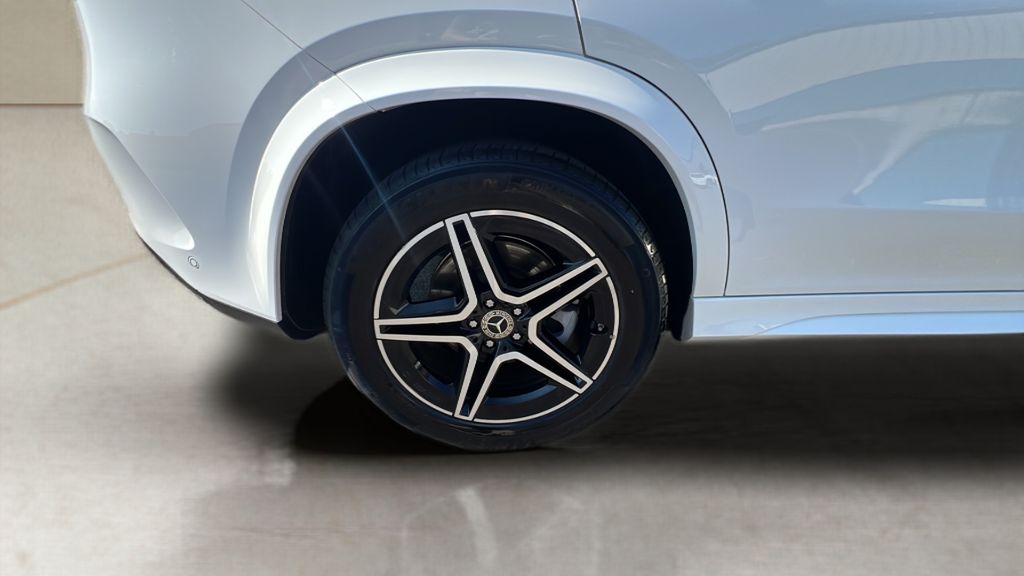used 2024 Mercedes-Benz GLE car, priced at $52,600
