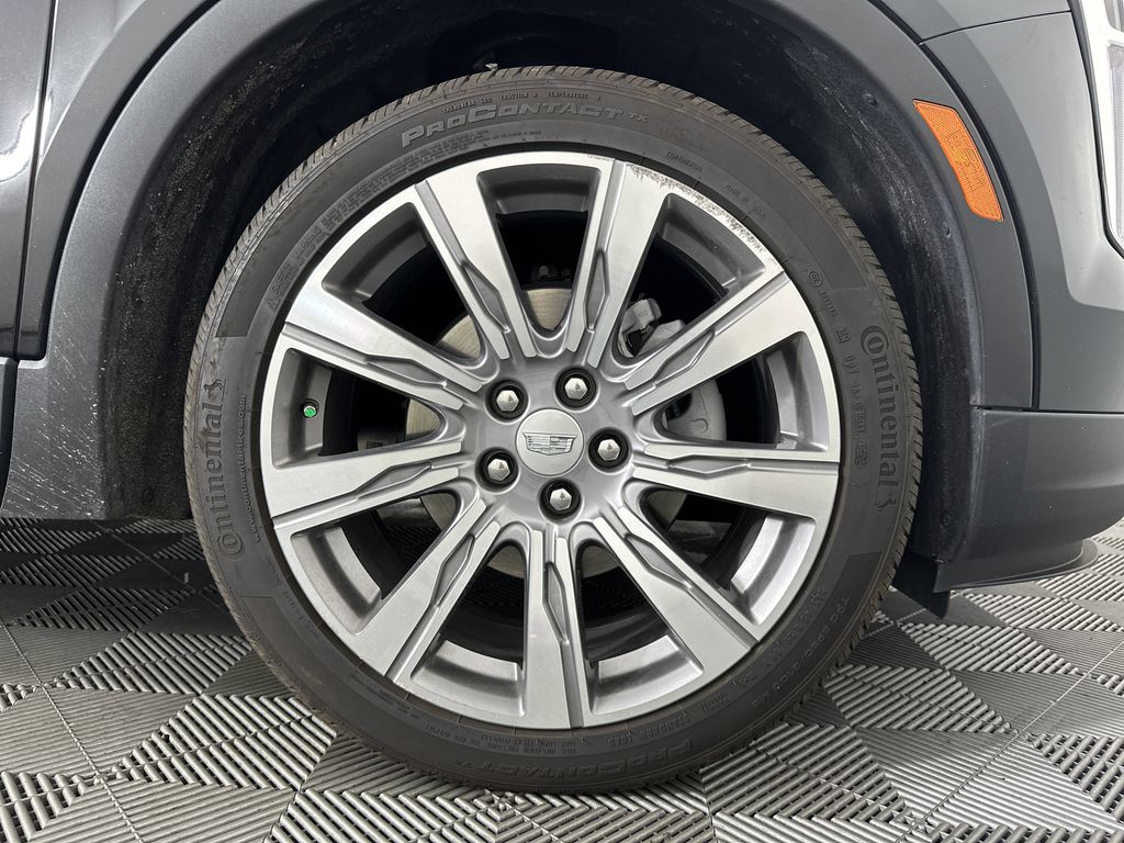used 2023 Cadillac XT4 car, priced at $29,164